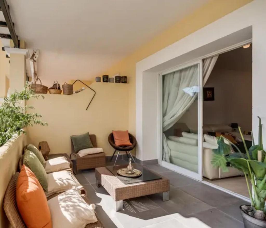 מאלגה Bedroom, With A Share Bathroom In A Bed And Breakfast Place מראה חיצוני תמונה